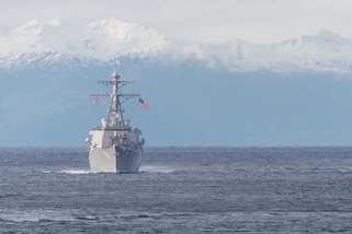 USS George Washington (CVN 73) transits the Strait of Magellan.