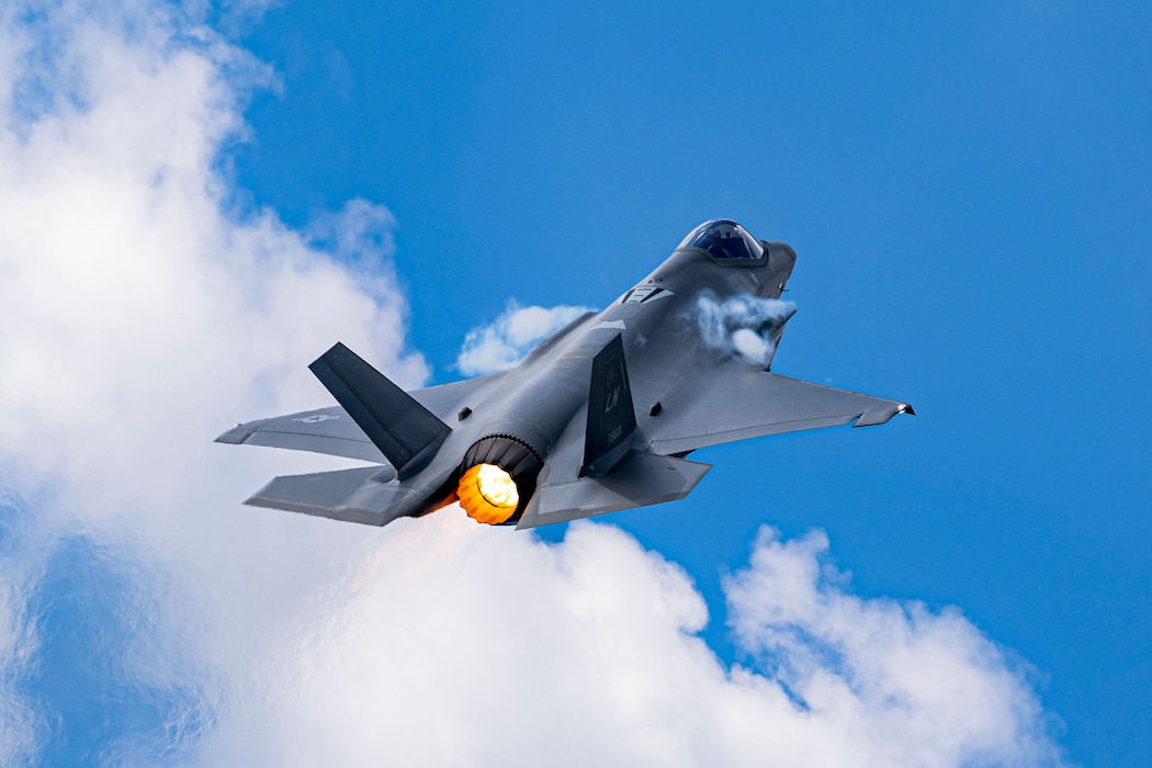 A U.S. Air Force F-35A Lightning II assigned to the F-35A Lightning II Demonstration Team takes off
